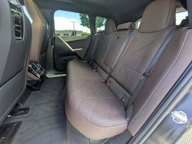 Used 2025 BMW iX xDrive50 w/ Sport Package AWD/4WD image 14