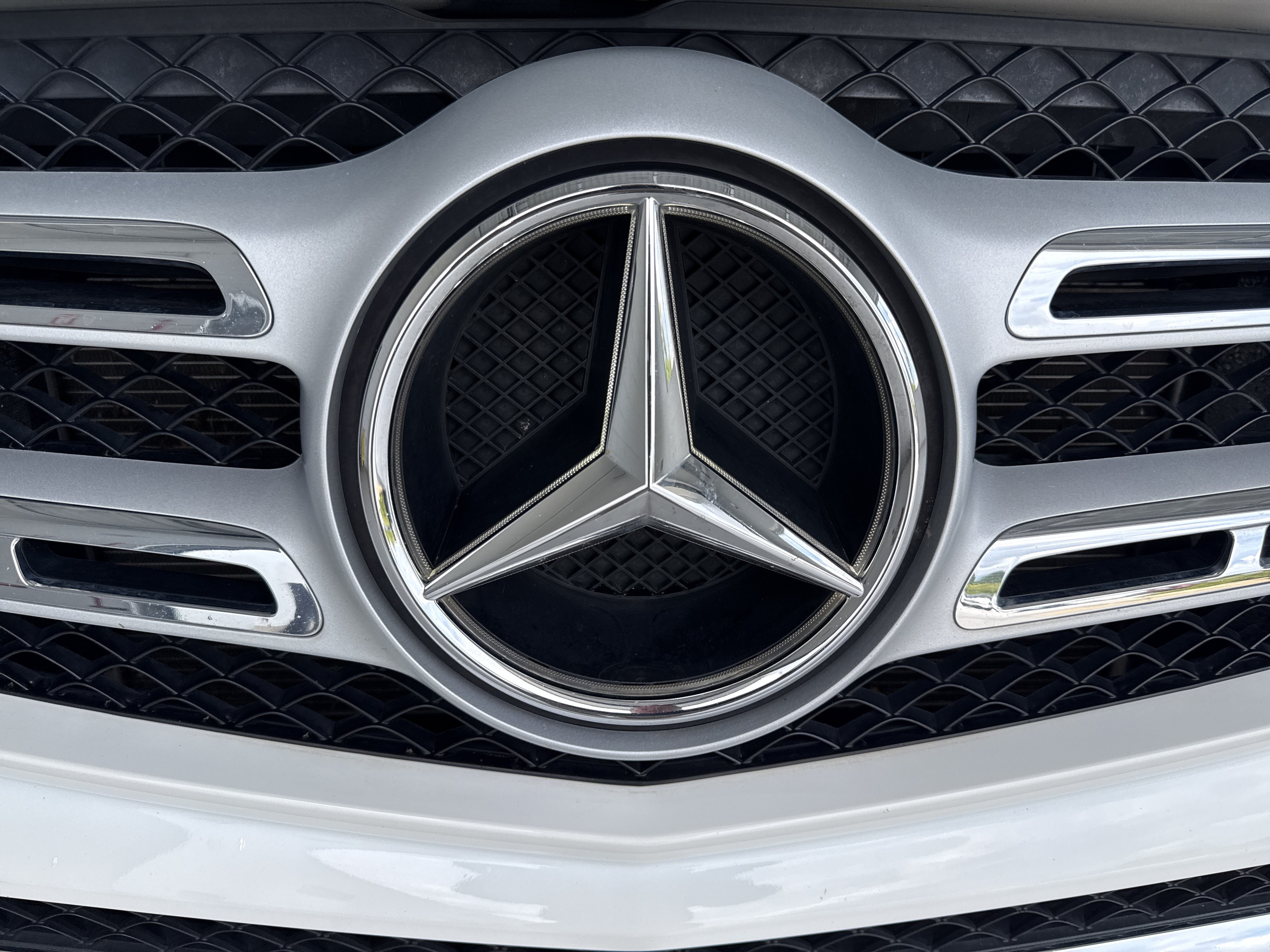 Used 2019 Mercedes-Benz GLS 450 4MATIC image 14