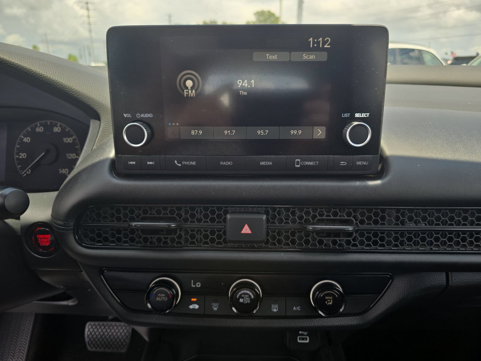 Certified 2025 Honda HR-V LX image 16