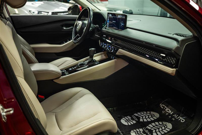 Used 2024 Honda Accord EX-L image 13