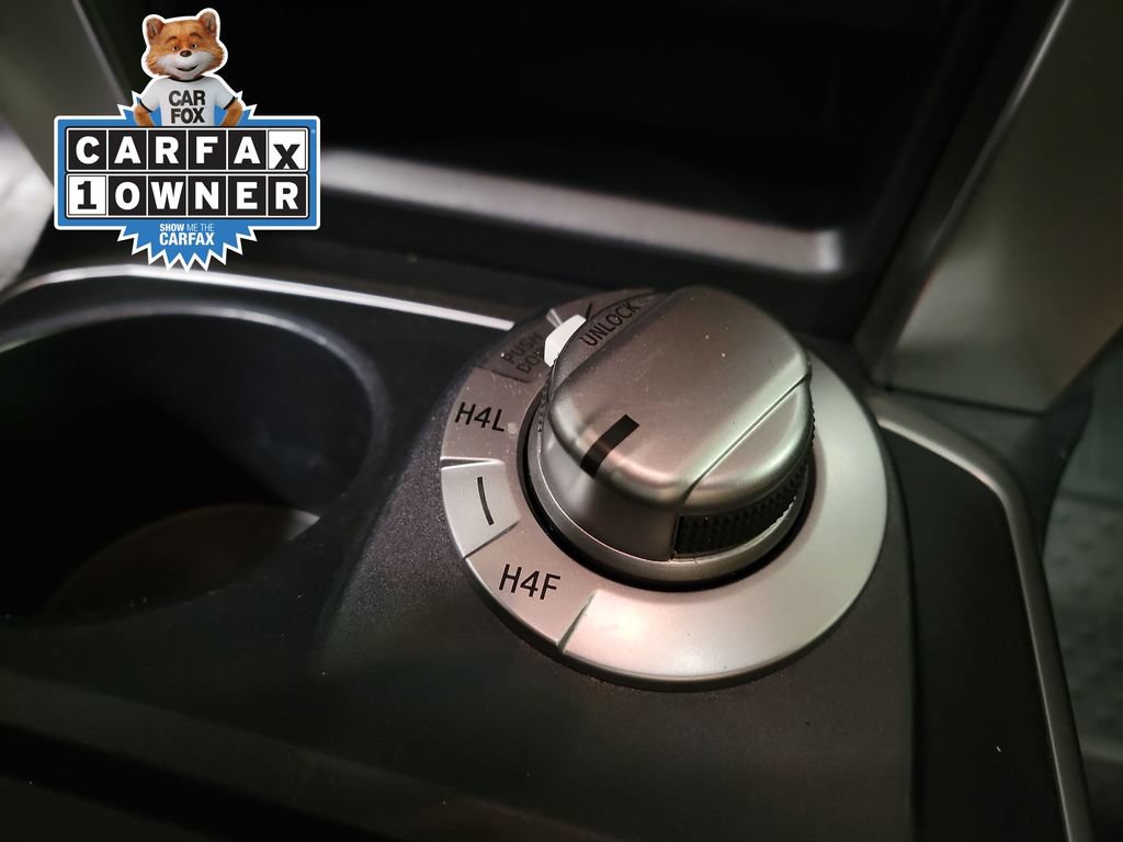 Used 2023 Toyota 4Runner Limited AWD/4WD image 19