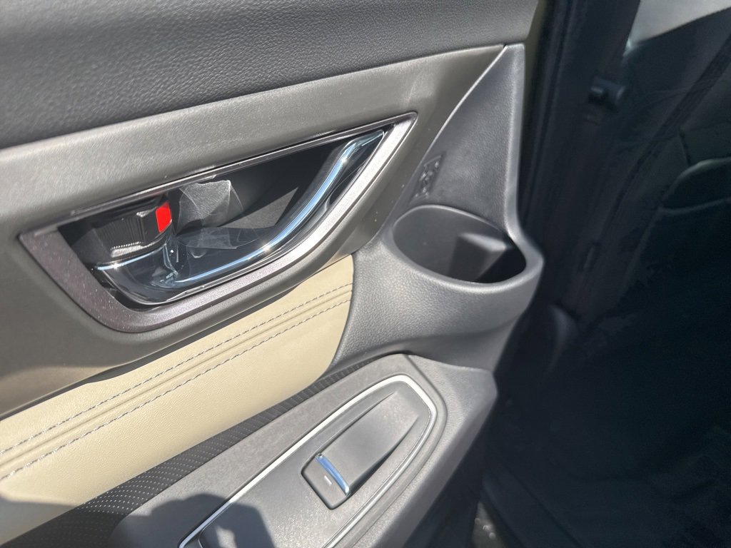 New 2025 Subaru Ascent Limited image 25