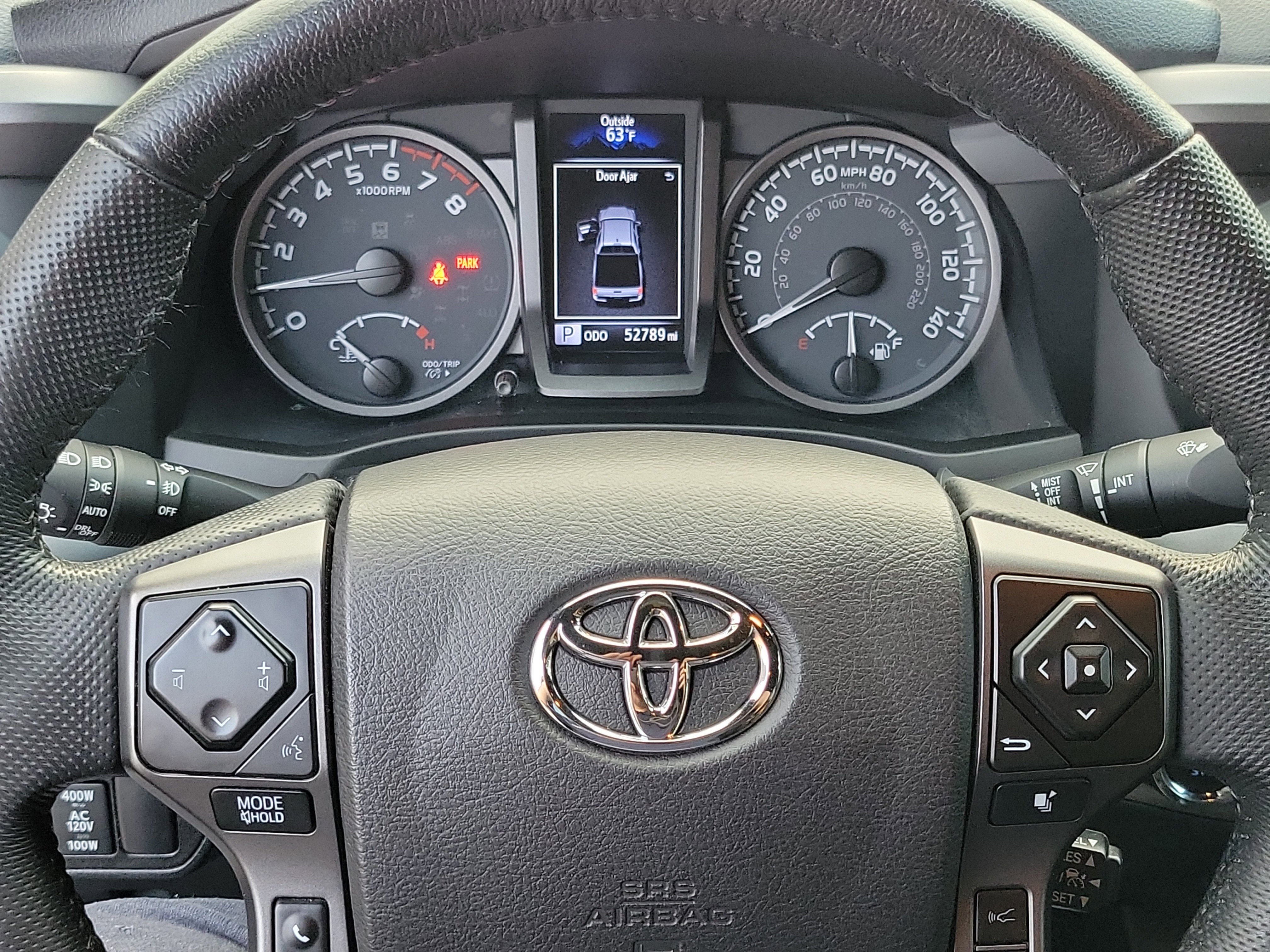 Used 2021 Toyota Tacoma TRD Off-Road w/ Technology Package AWD/4WD image 12