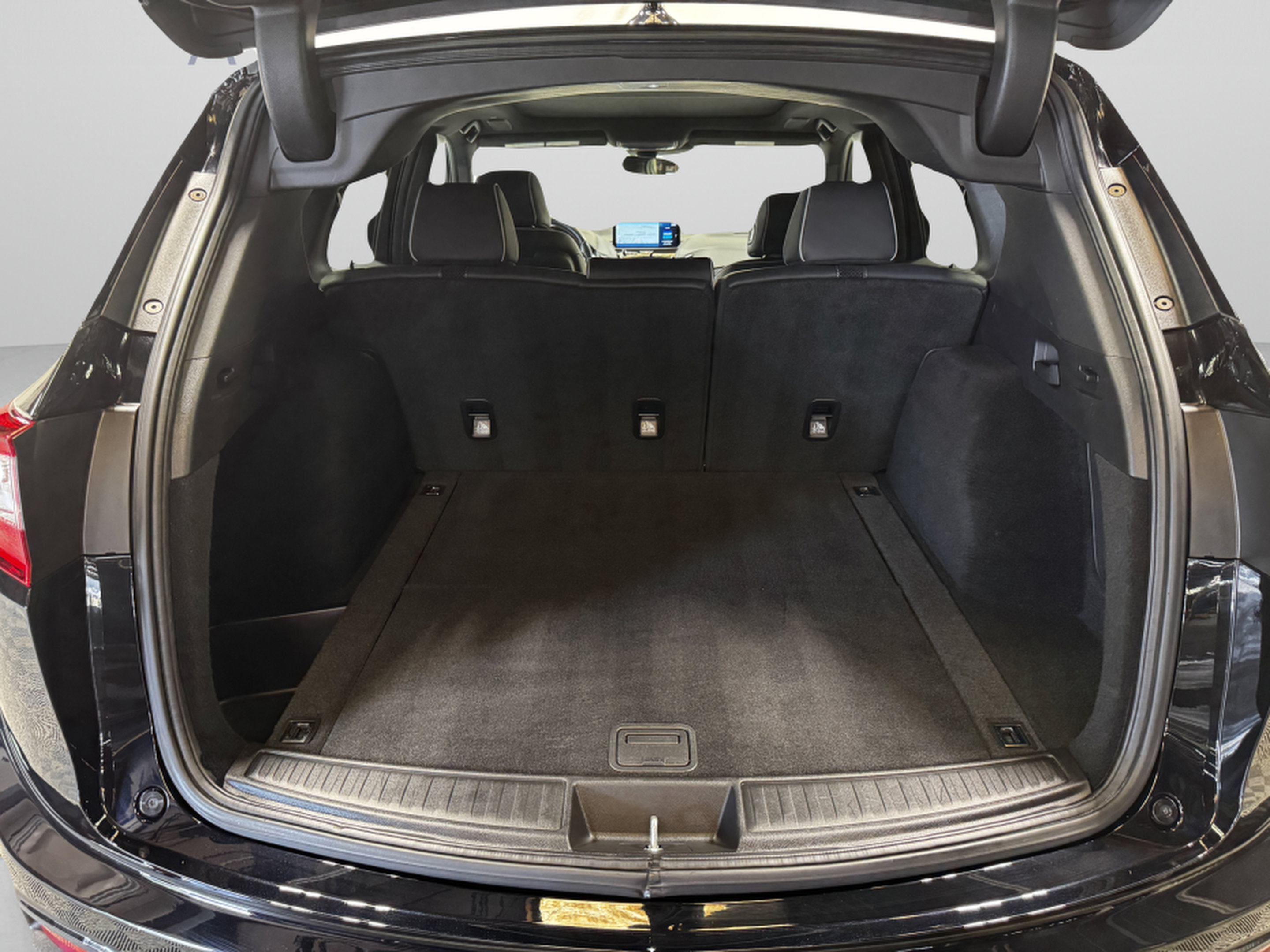 Used 2021 Acura RDX w/ Advance Package FWD image 37