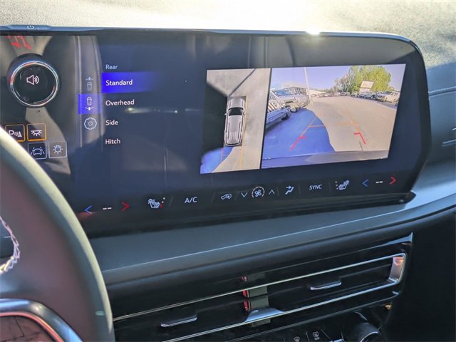 New 2026 Chevrolet Traverse LT w/ Driver Confidence Package image 19