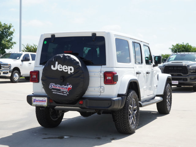 New 2026 Jeep Wrangler Unlimited Sahara AWD/4WD image 10