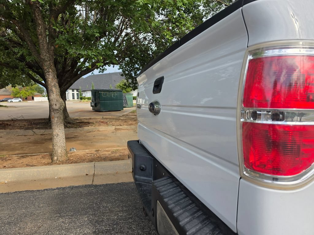 Used 2014 Ford F150 XLT w/ XLT Convenience Package RWD image 9