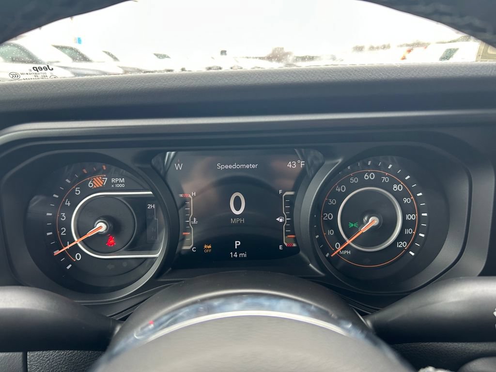 New 2026 Jeep Wrangler Unlimited Sahara AWD/4WD image 35