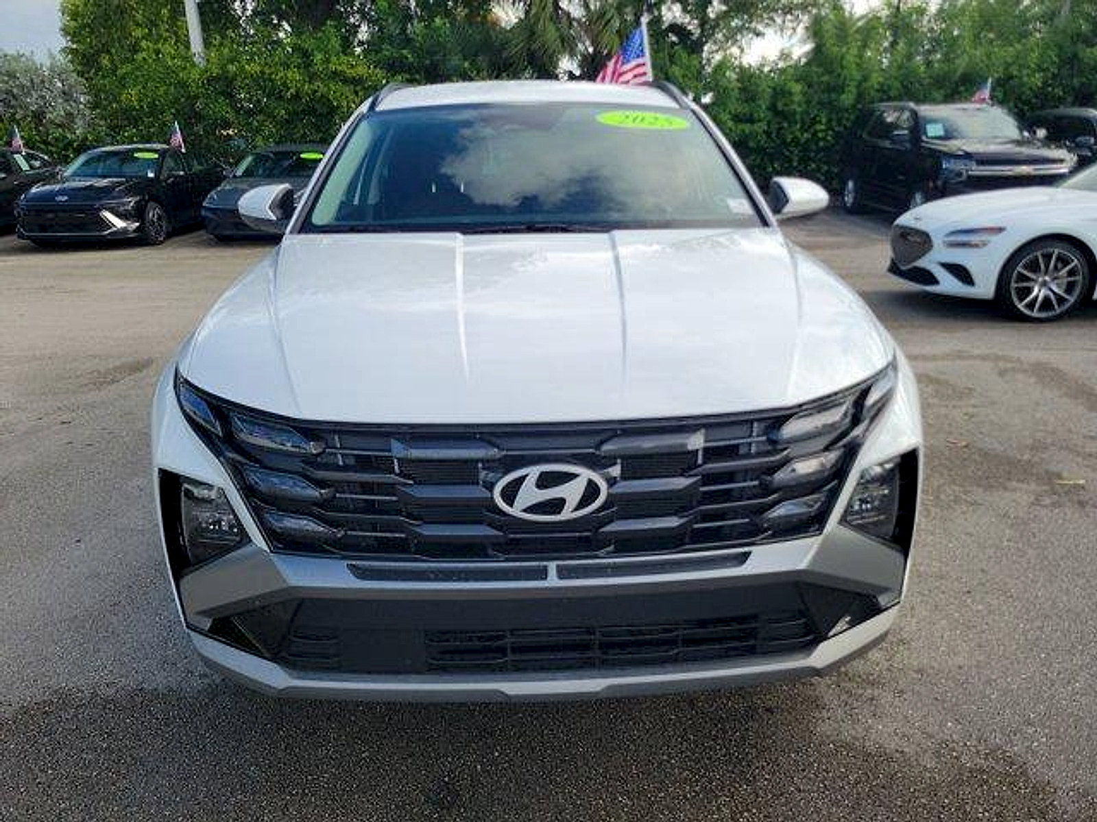 Certified 2025 Hyundai Tucson SEL FWD image 2
