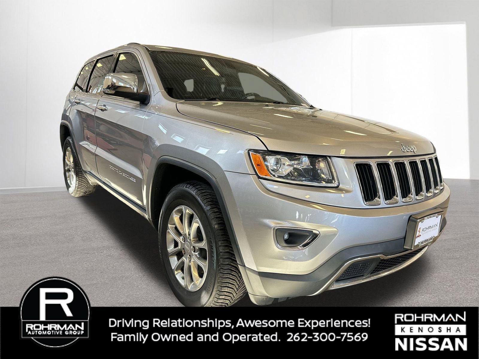Used 2015 Jeep Grand Cherokee Limited image 3