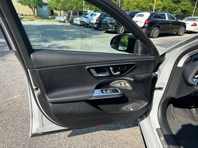 Certified 2025 Mercedes-Benz E 350 4MATIC Sedan image 13