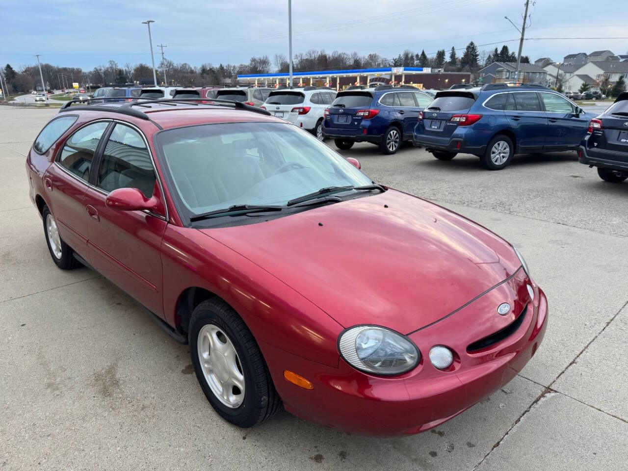 Used 1997 Ford Taurus GL image 17