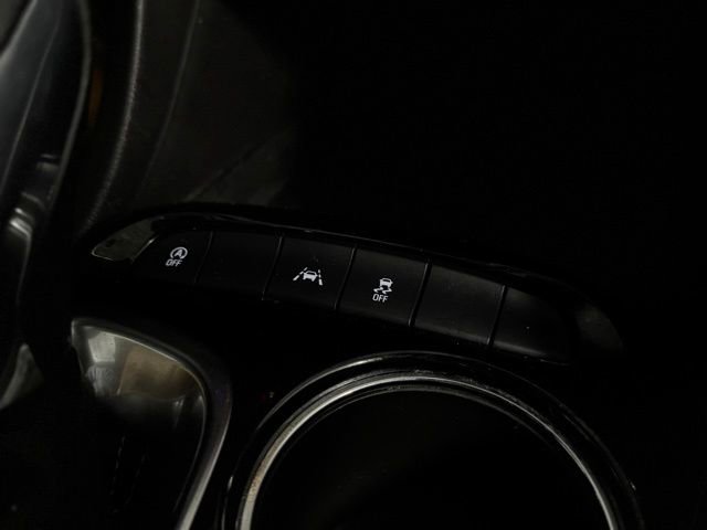 Used 2025 Buick Encore GX Sport Touring image 28