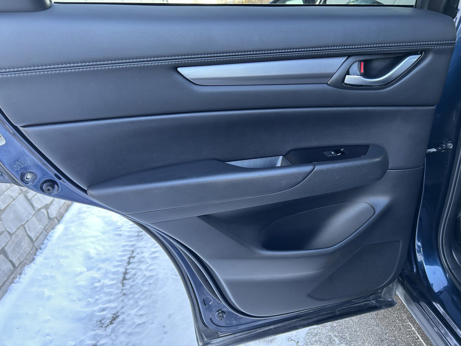 Used 2025 MAZDA CX-5 AWD 2.5 S w/ Preferred Package image 13