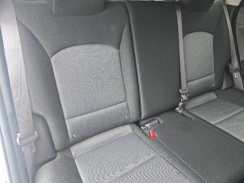 Used 2025 Kia Soul LX w/ LX Technology Package FWD image 18