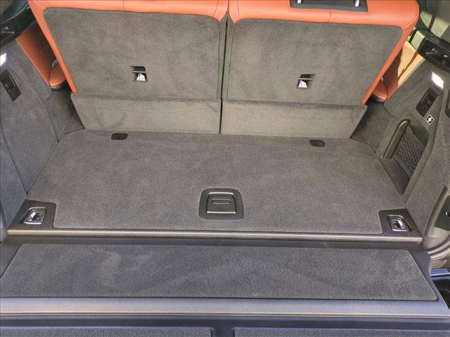 Certified 2025 BMW X7 M60i w/ Climate Comfort Package image 6