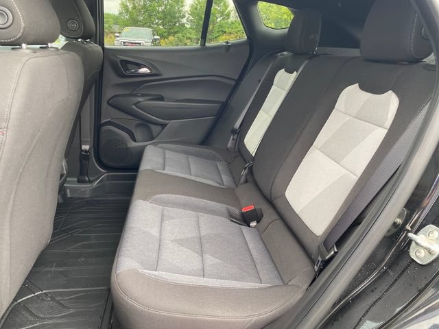 Certified 2024 Chevrolet Trax RS w/ Driver Confidence Package FWD image 18