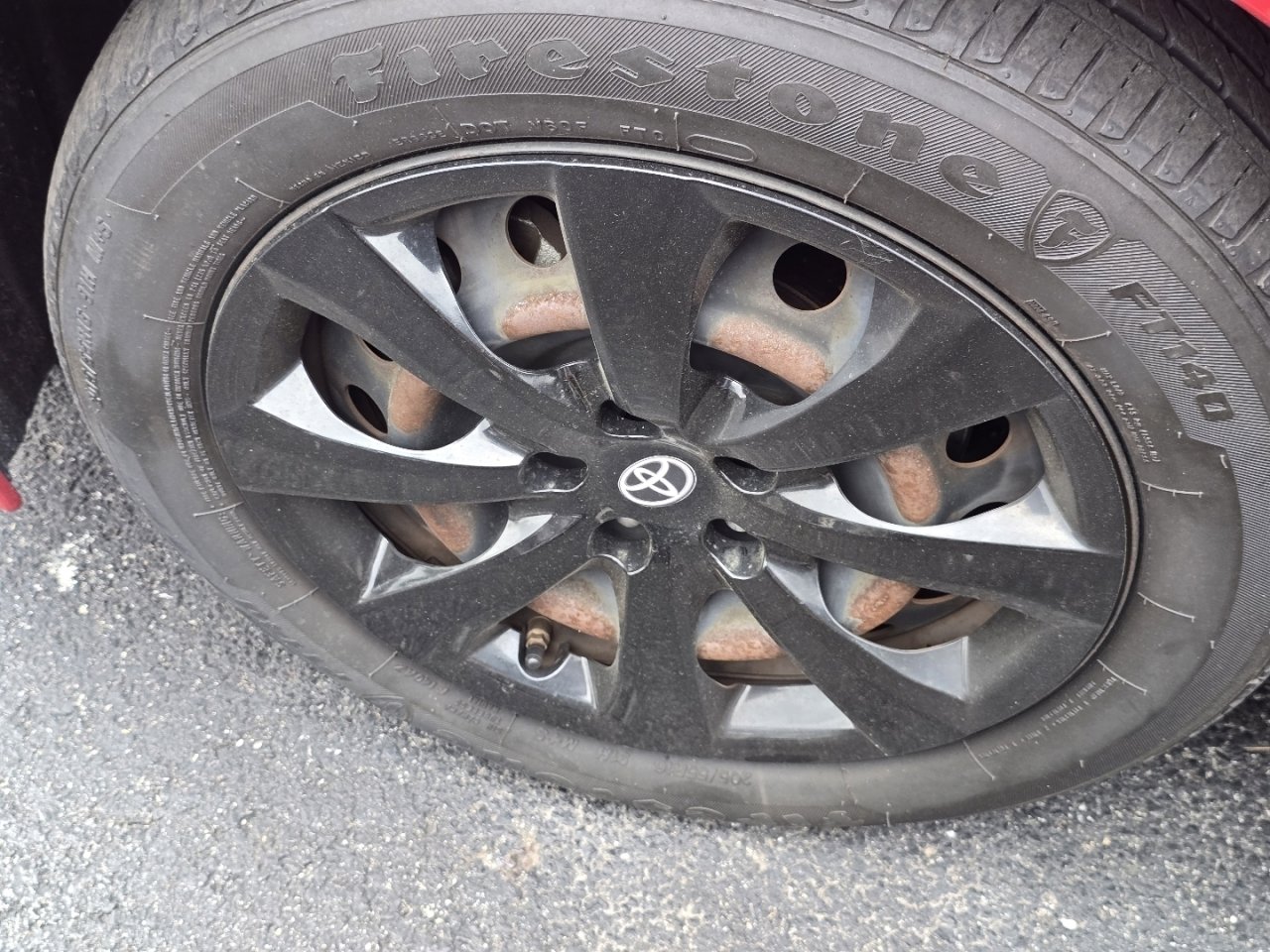 Used 2020 Toyota Corolla LE image 14