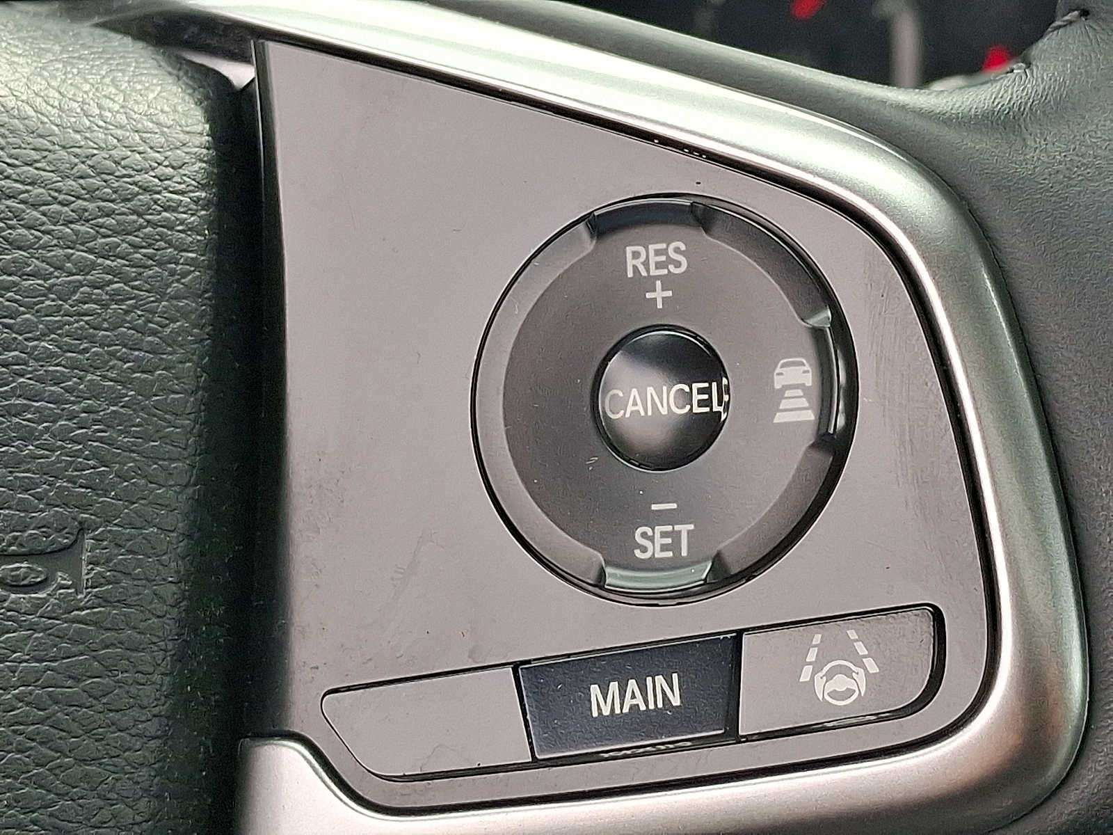 Used 2018 Honda CR-V Touring image 23