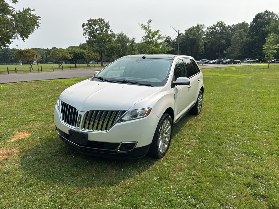 Used 2012 Lincoln MKX AWD image 7