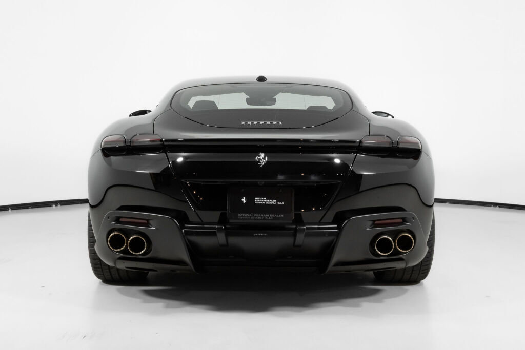 Used 2024 Ferrari Roma image 6