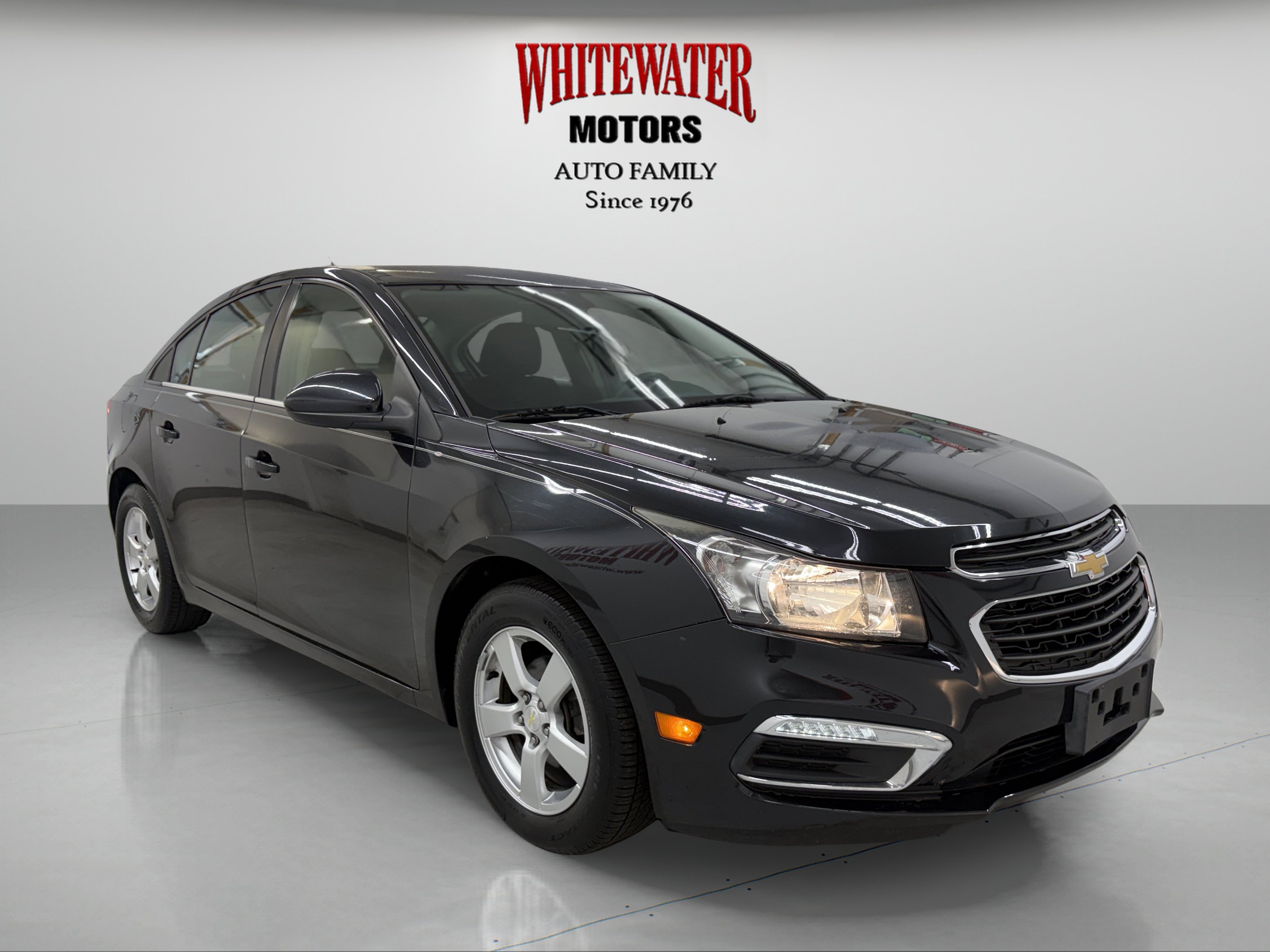 Used 2016 Chevrolet Cruze LT FWD image 5