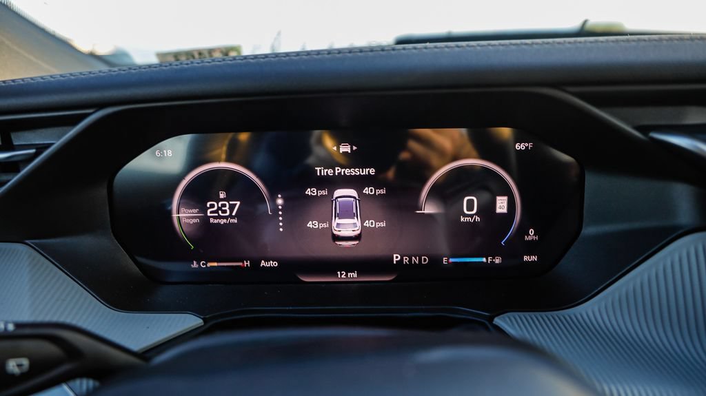New 2026 Jeep Cherokee Limited AWD/4WD image 28