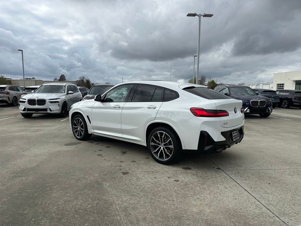 Certified 2025 BMW X4 xDrive30i w/ M Sport Package image 7