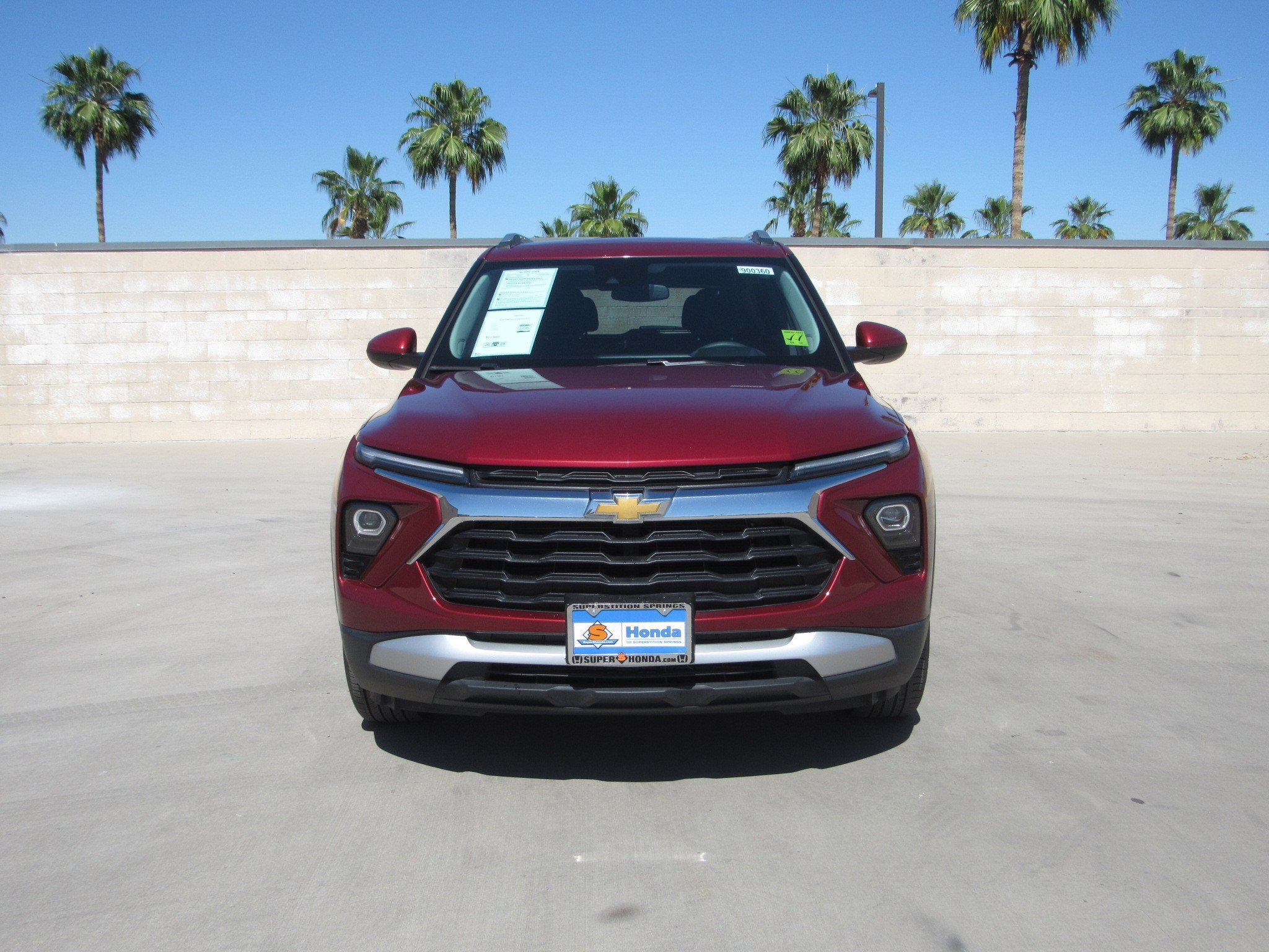 Used 2024 Chevrolet TrailBlazer LT w/ Driver Confidence Package AWD/4WD image 3