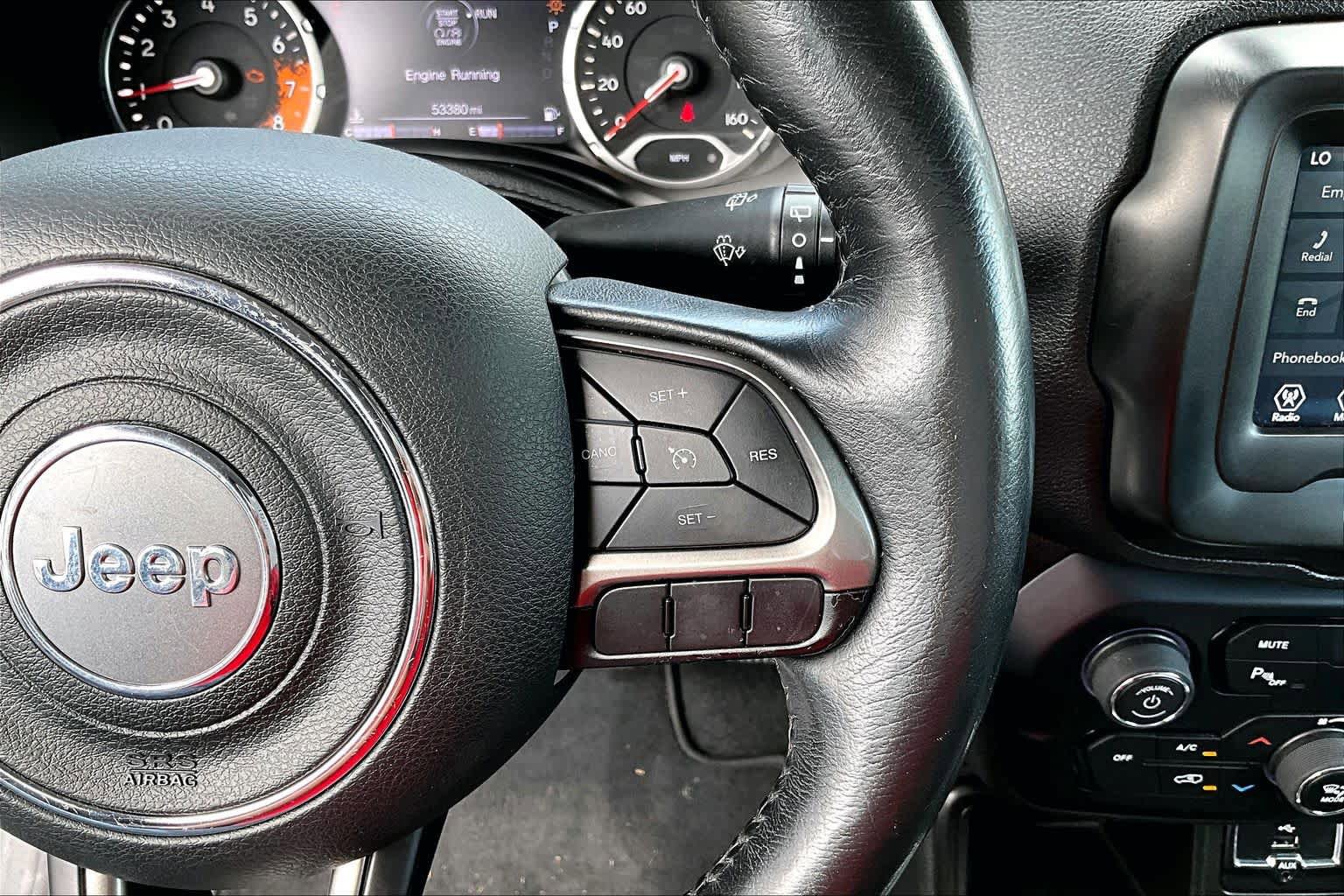Used 2018 Jeep Renegade Limited w/ Advanced Technology Group FWD image 25