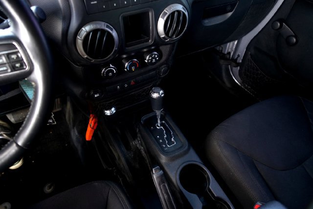 Used 2017 Jeep Wrangler Sport AWD/4WD image 18