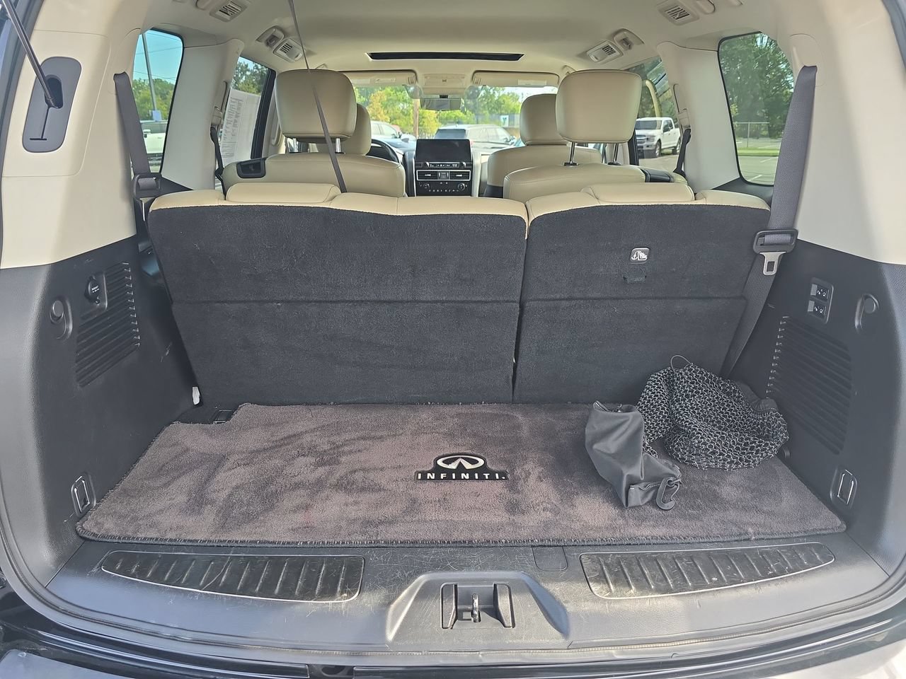 Used 2022 INFINITI QX80 Premium Select w/ Cargo Package AWD/4WD image 27