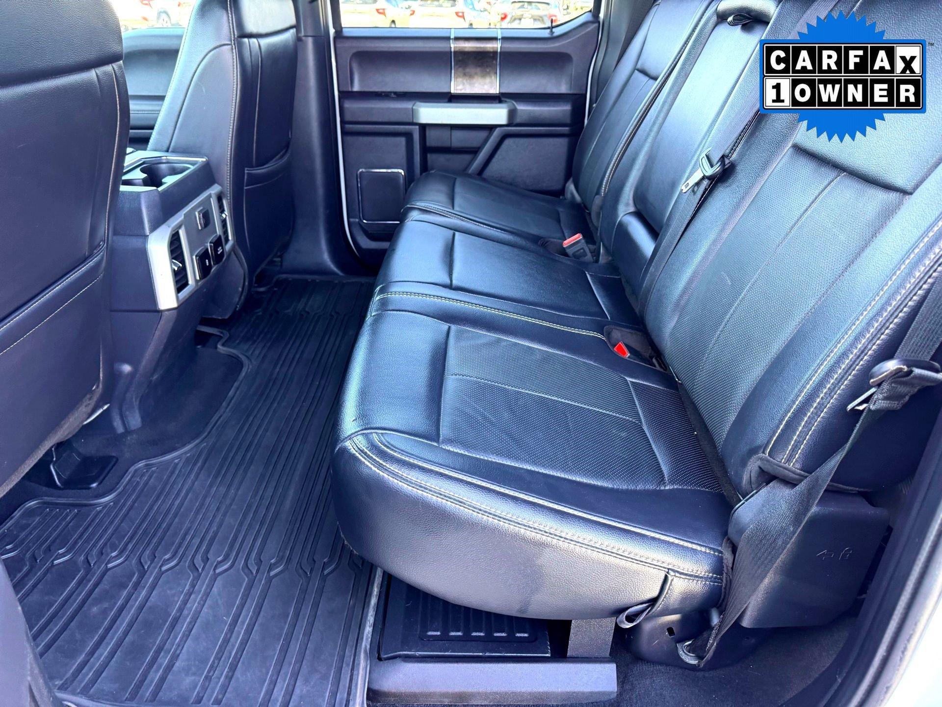 Used 2022 Ford F250 Lariat w/ Lariat Value Package image 17