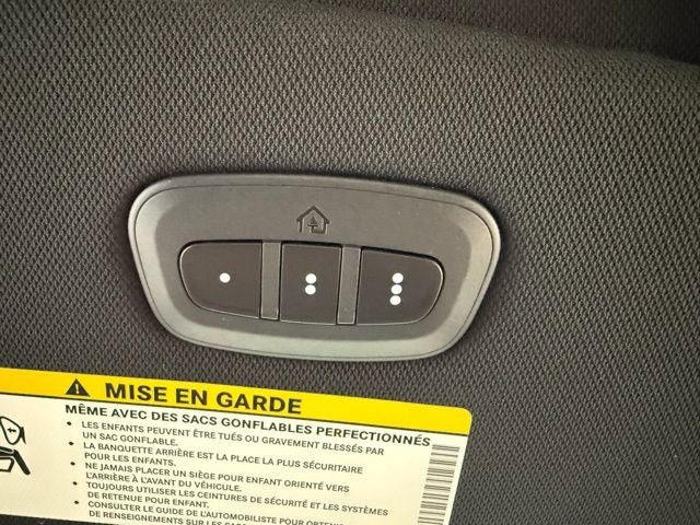 New 2026 Chrysler Pacifica Select FWD image 18