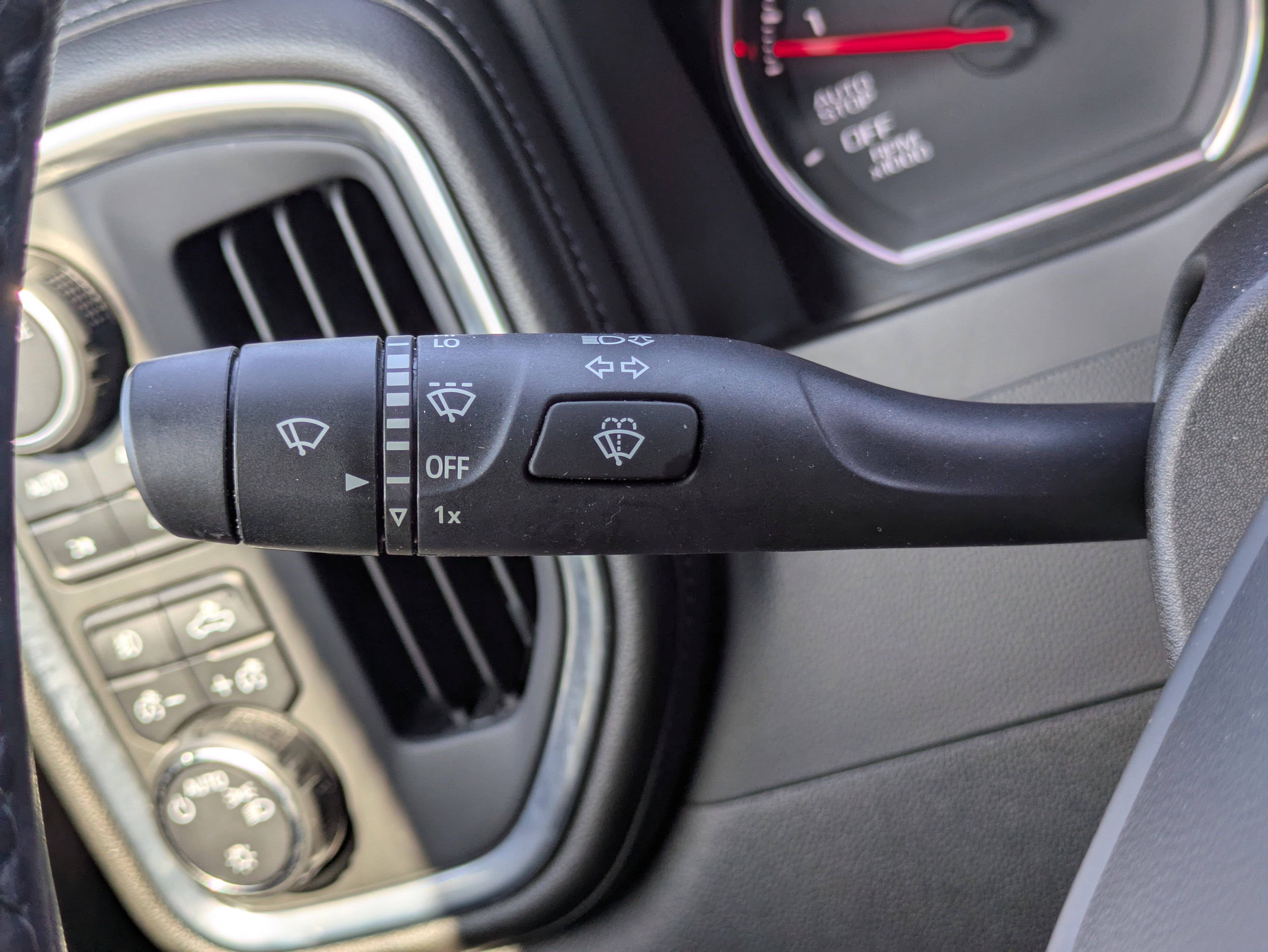 Used 2022 Chevrolet Silverado 1500 RST image 16