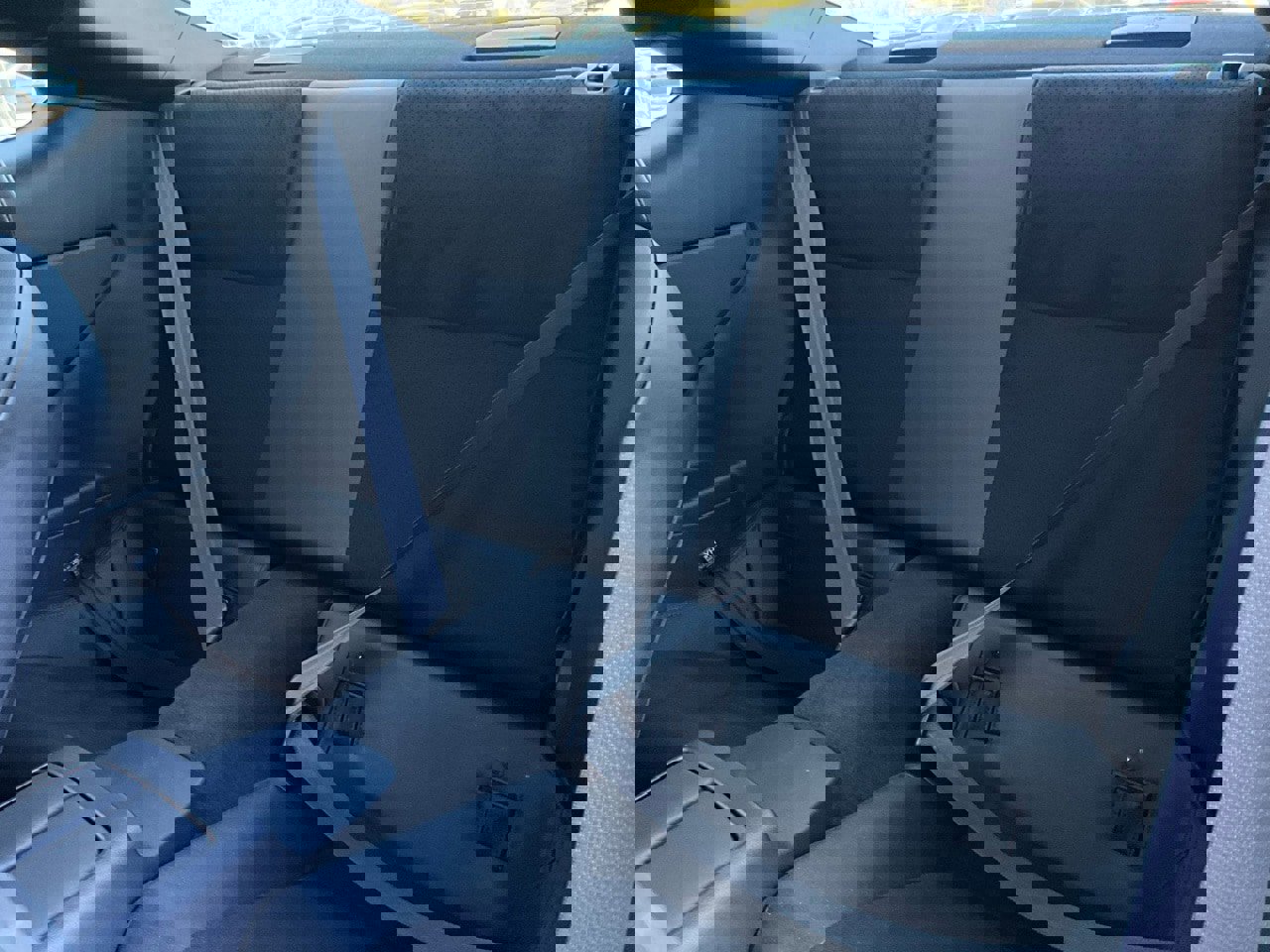 Used 2025 Toyota GR86 Premium image 10