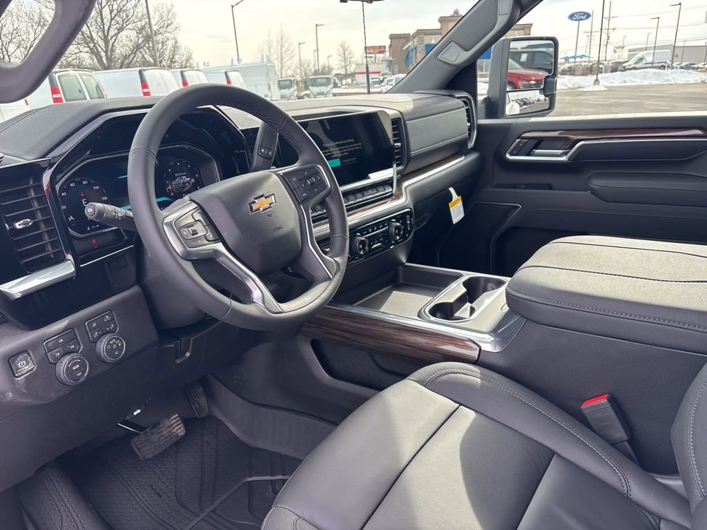 New 2026 Chevrolet Silverado 3500 LT w/ All Star Edition image 15