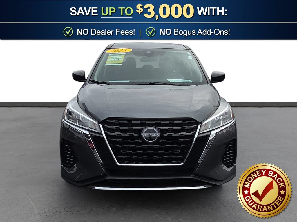 Used 2025 Nissan Kicks Play S FWD image 11