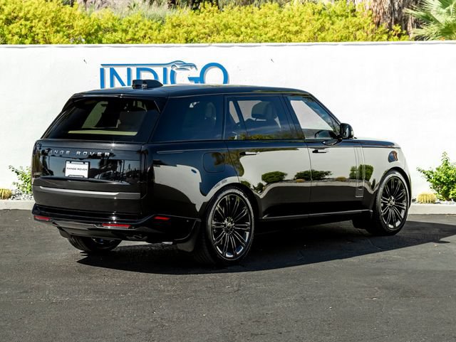 New 2026 Land Rover Range Rover Long Wheelbase Autobiography AWD/4WD image 6