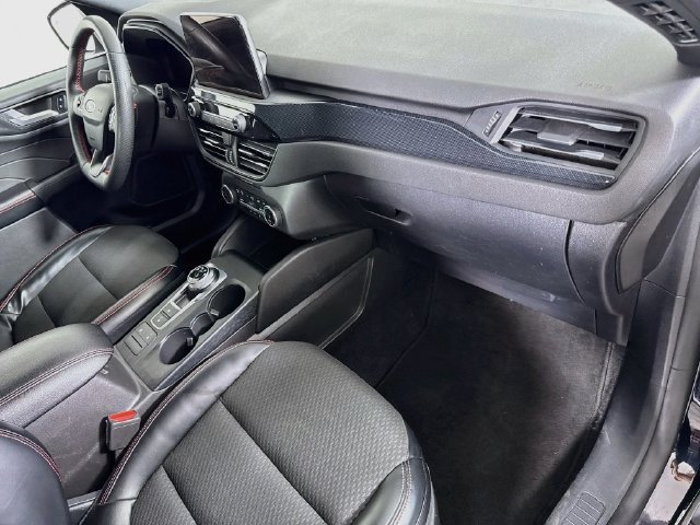 Used 2024 Ford Escape ST-Line AWD/4WD image 36