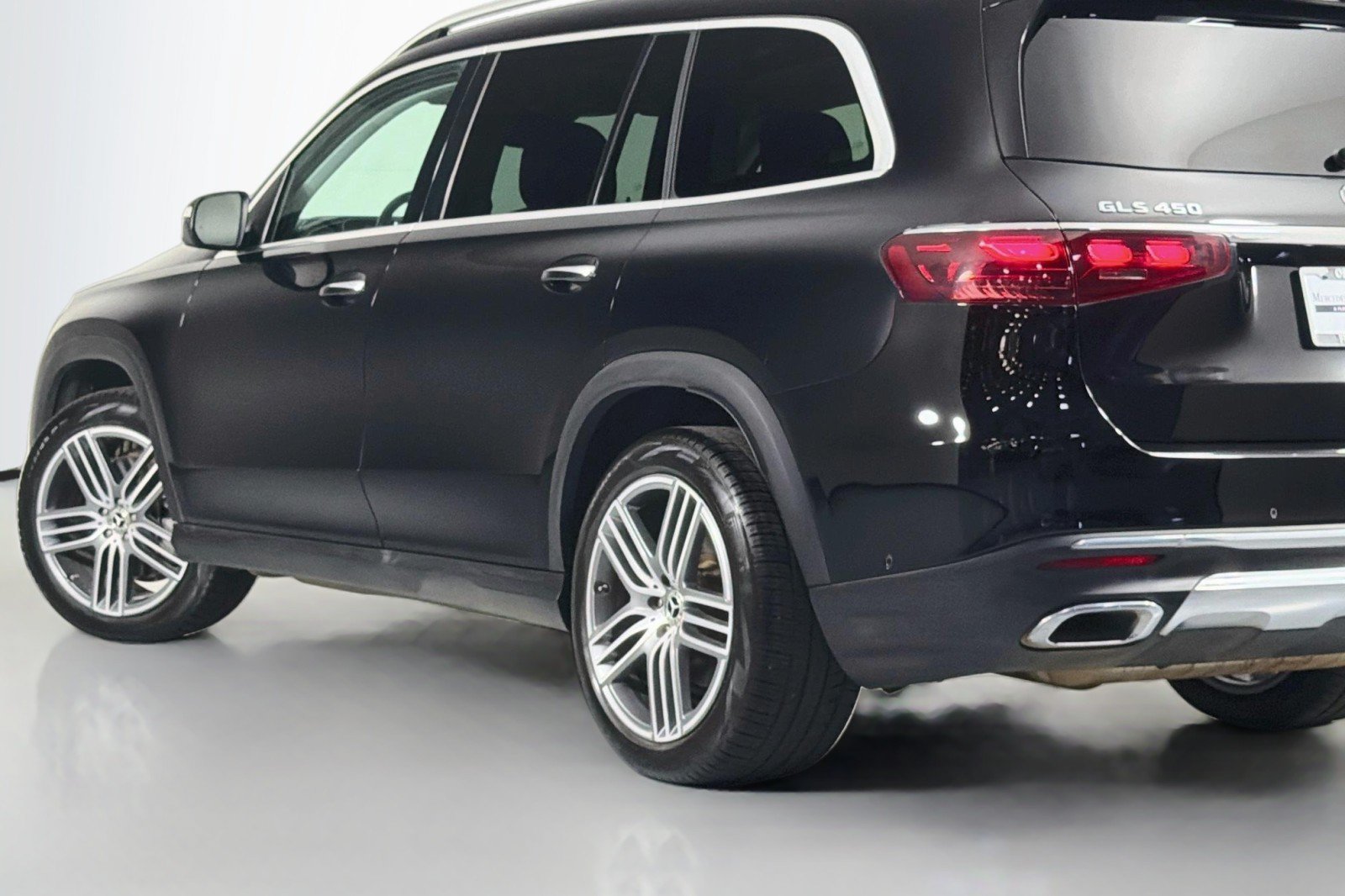 Certified 2024 Mercedes-Benz GLS 450 4MATIC image 16