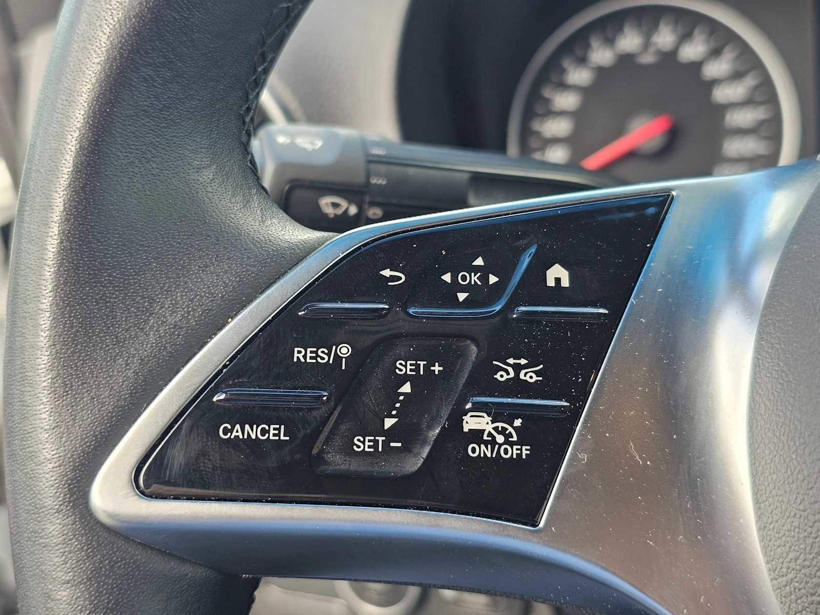 Used 2025 Mercedes-Benz Sprinter 2500 image 28