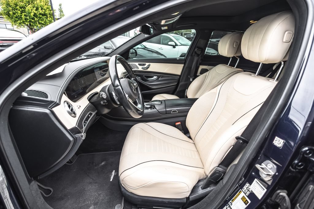 Used 2020 Mercedes-Benz S 560 Sedan image 23