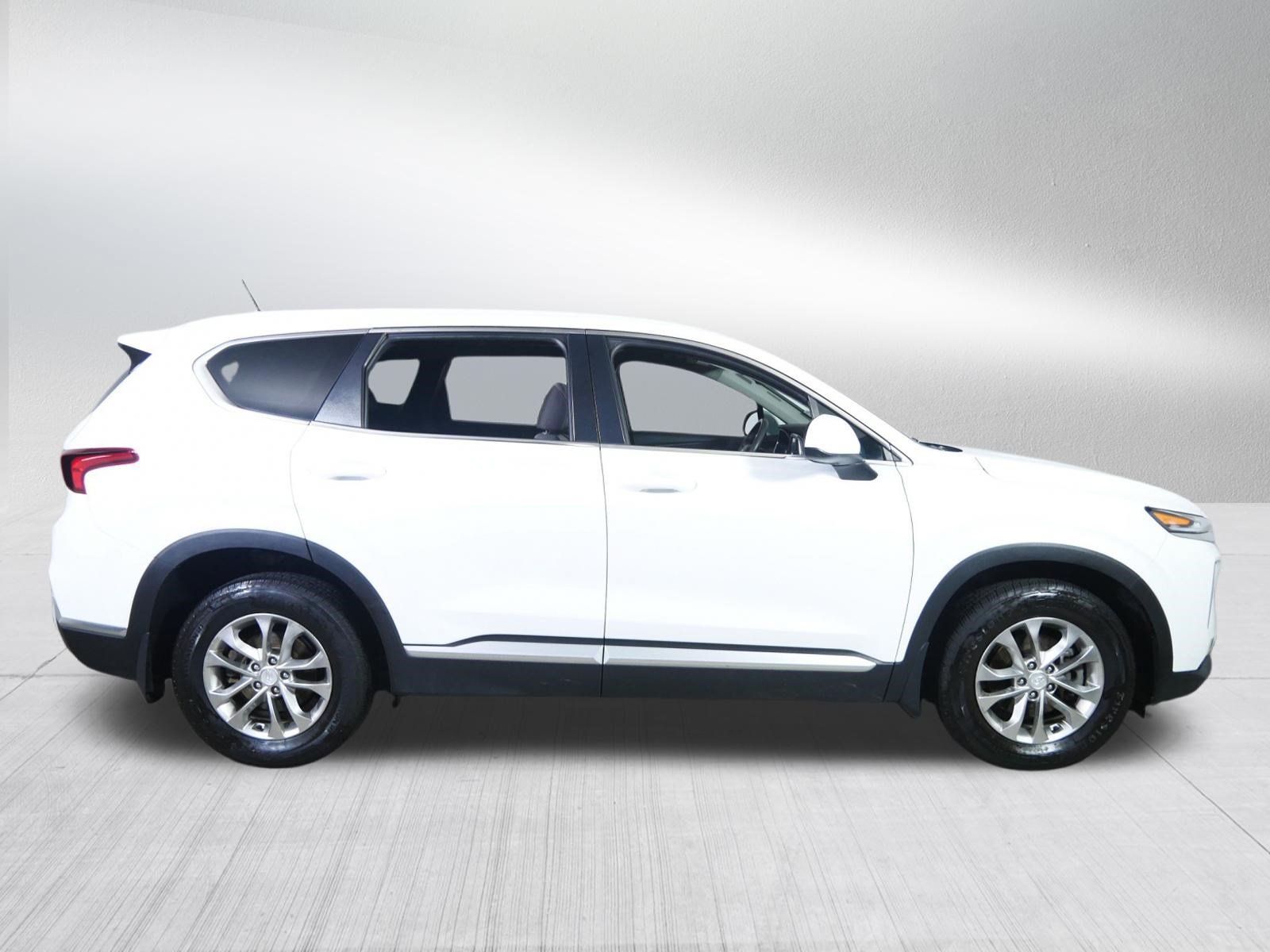 Used 2020 Hyundai Santa Fe SE w/ Cargo Package AWD/4WD image 8