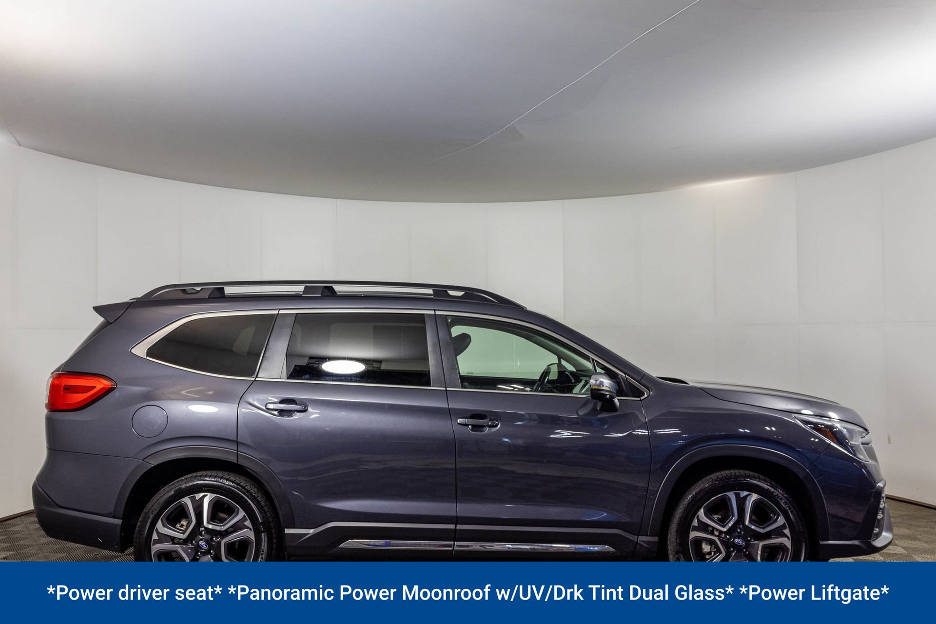 Used 2023 Subaru Ascent Limited w/ Technology Package AWD/4WD image 18