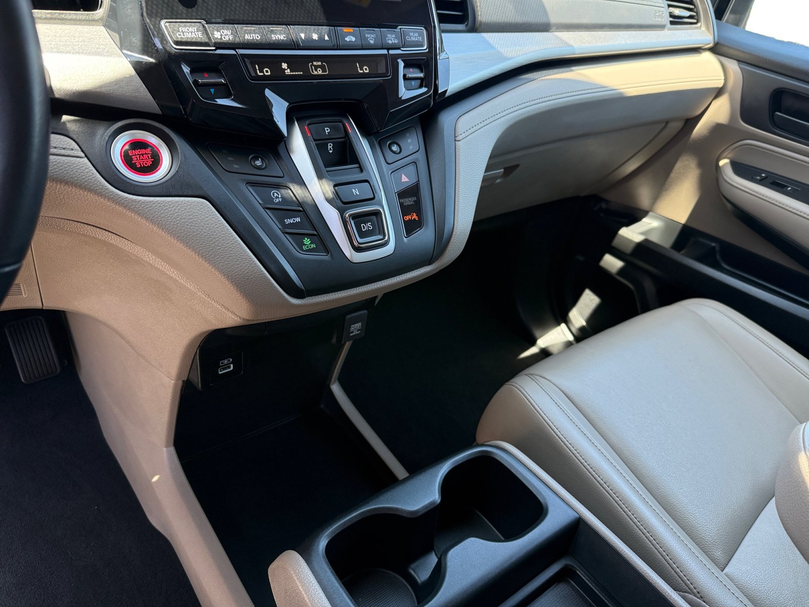 Used 2023 Honda Odyssey EX-L image 13
