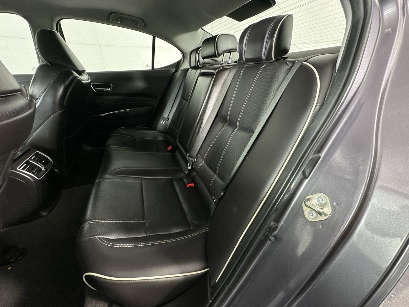 Used 2020 Acura TLX V6 w/ Technology Package image 23