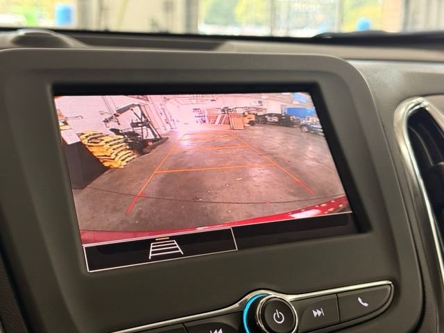 Used 2024 Chevrolet Equinox LT FWD image 19