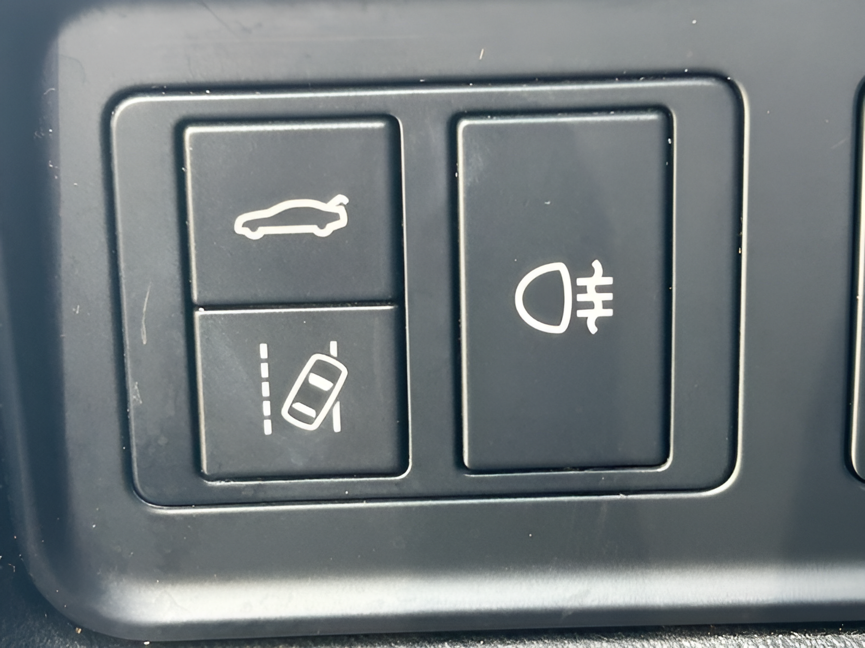 Used 2019 Jaguar F-TYPE Coupe RWD image 22
