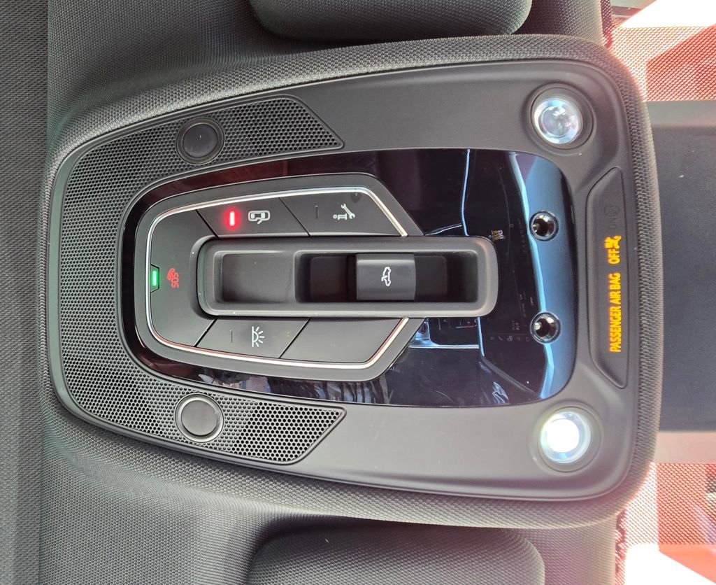 Used 2021 Audi S6 Prestige w/ Prestige Package image 30